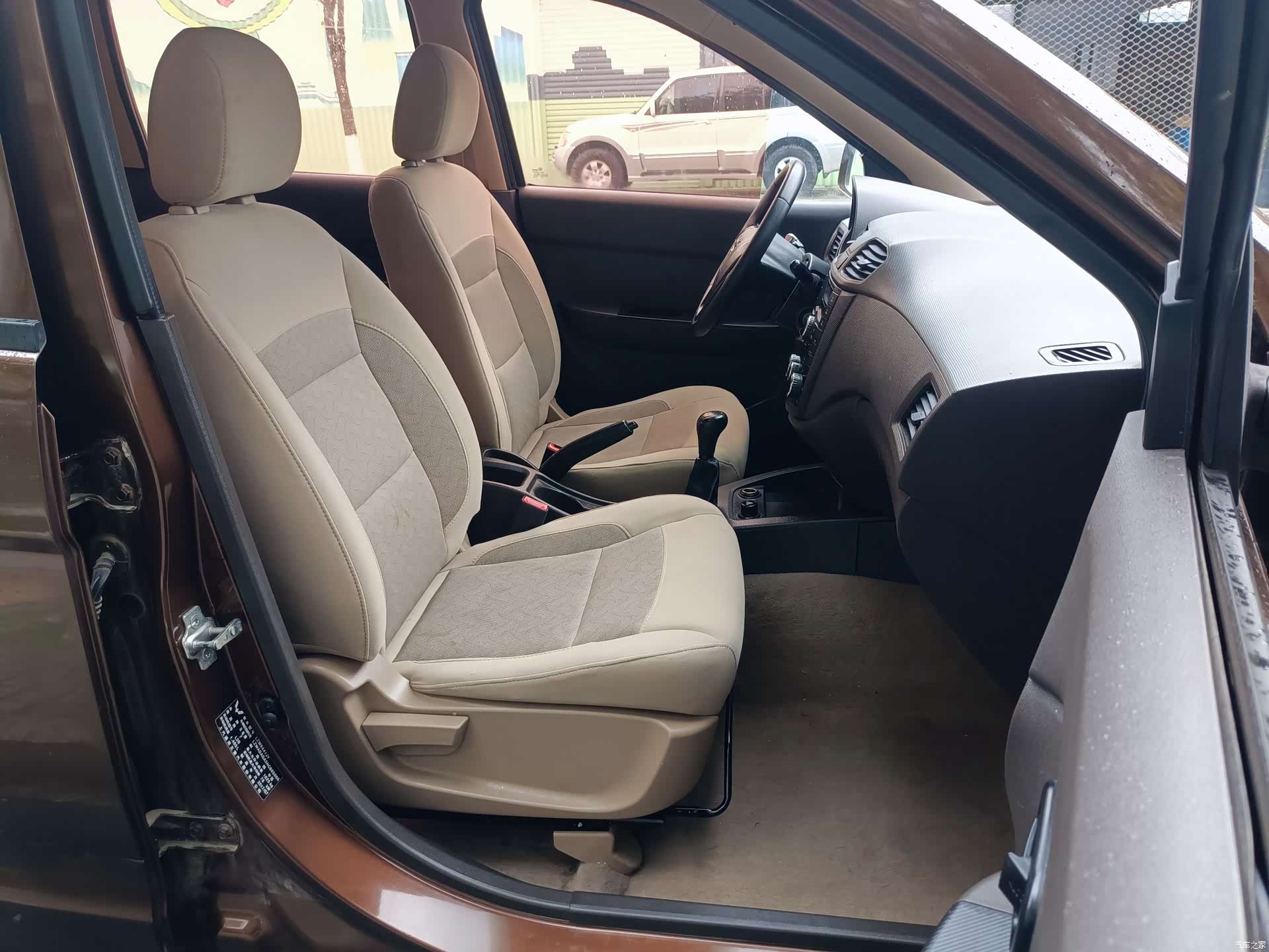 Wuling Hongguang, 2017 34