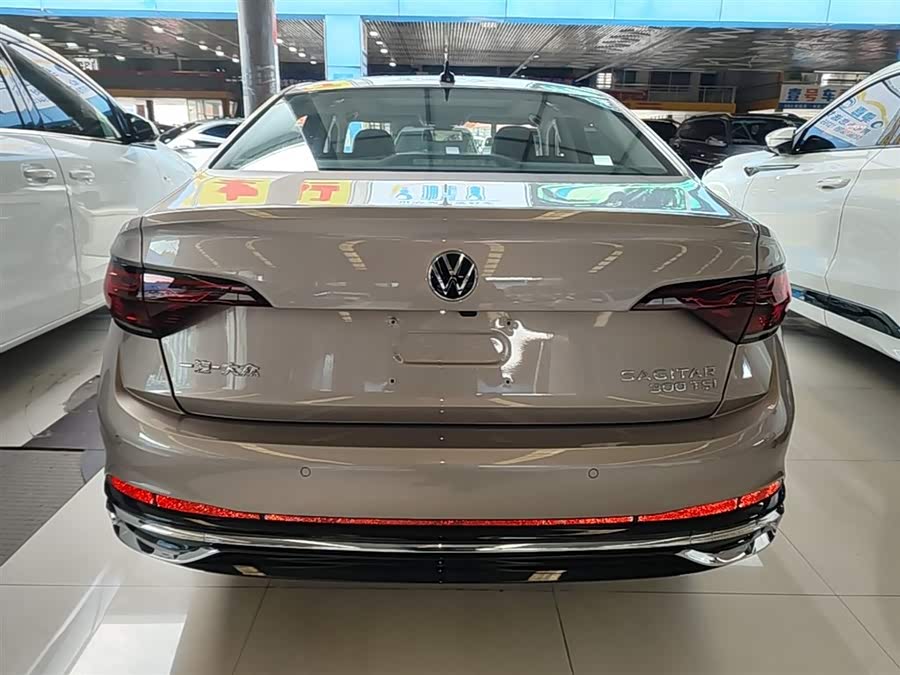 Volkswagen Sagitar 2025, фото 6