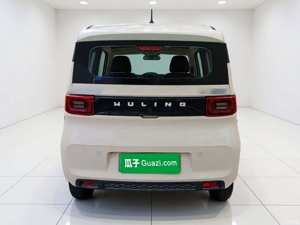 Wuling MINIEV, 2021 3