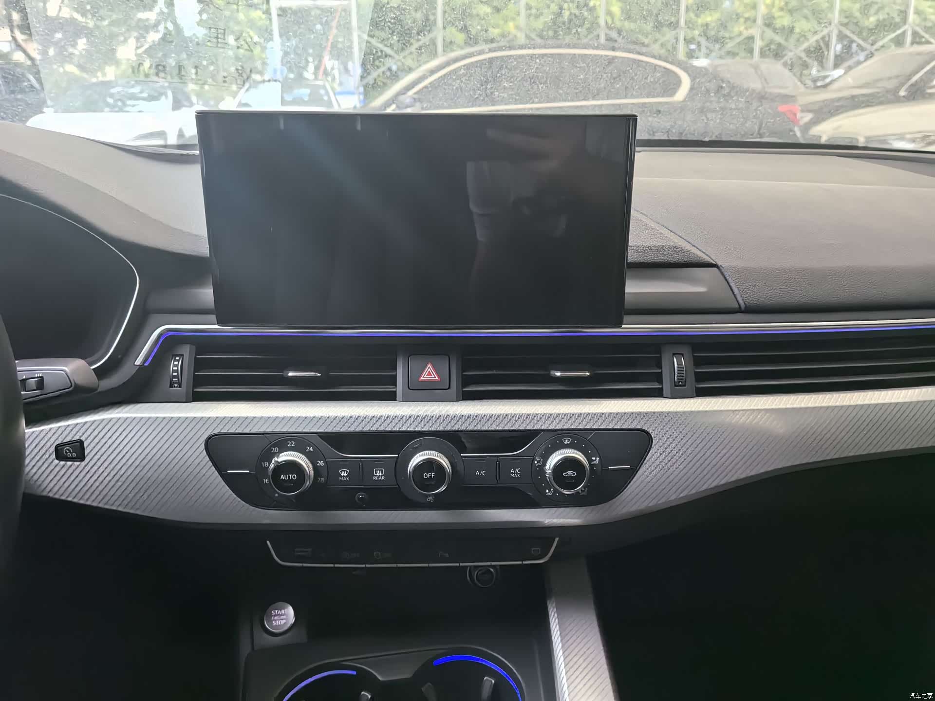 Audi A4L, 2021 16