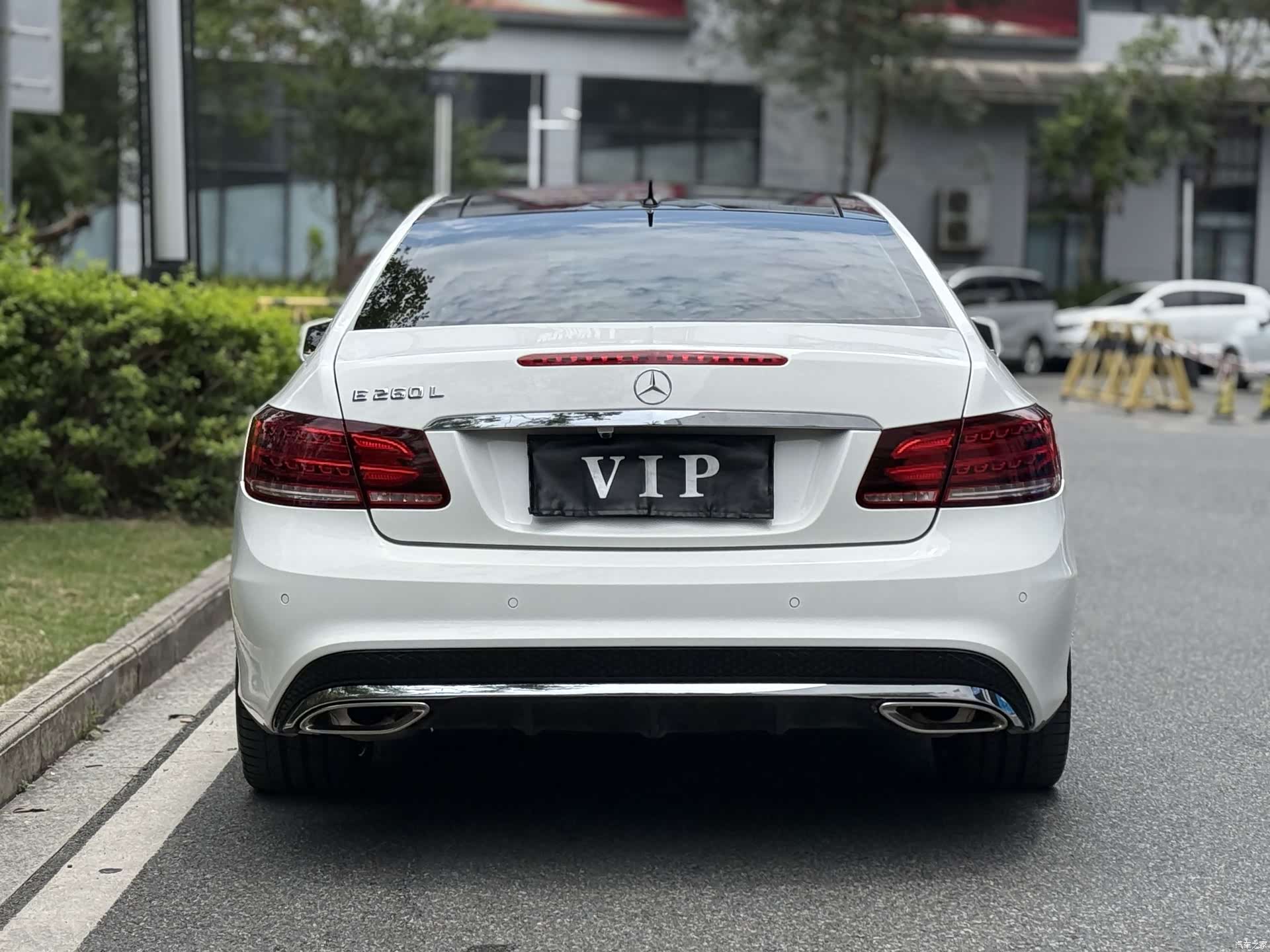 Mercedes-Benz E-Class, 2015 4