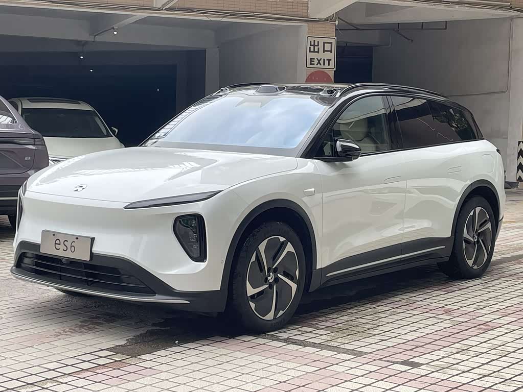 NIO ES6