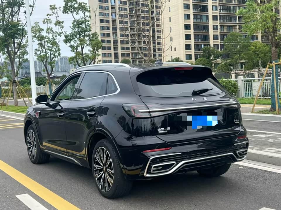 Hongqi HS5