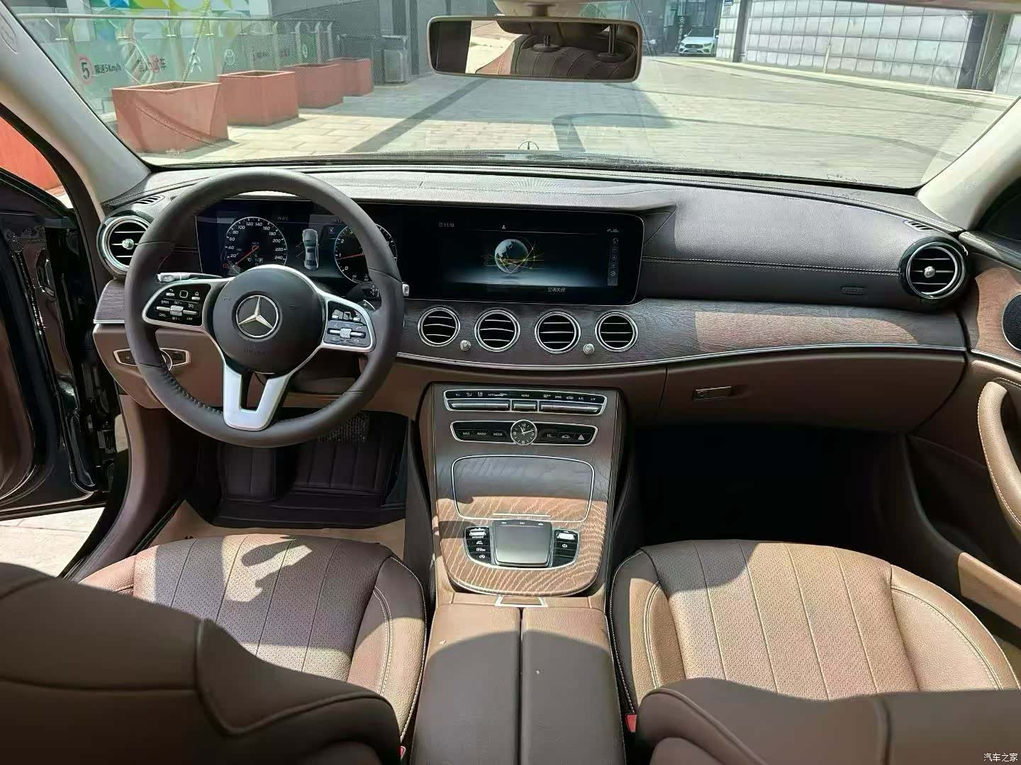 Mercedes-Benz E-Class, 2020 6