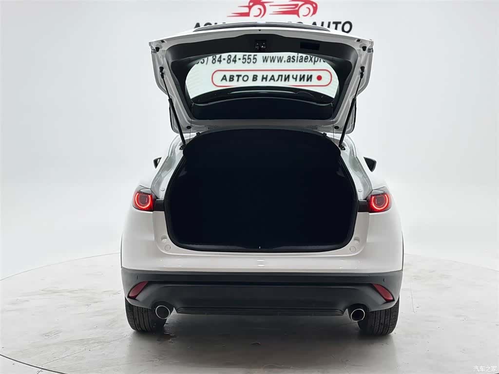 Mazda CX-4, 2023 8