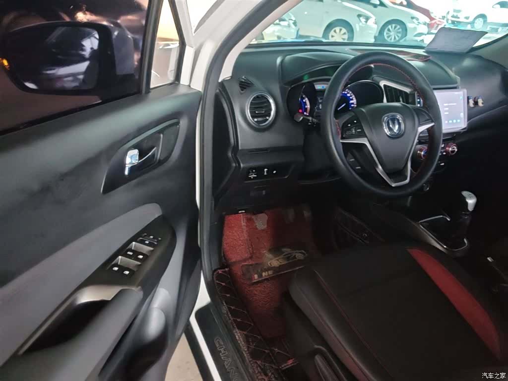 Changan CS15, 2016 16