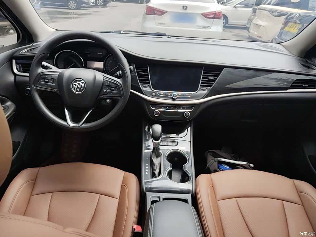 Buick Verano, 2020 10