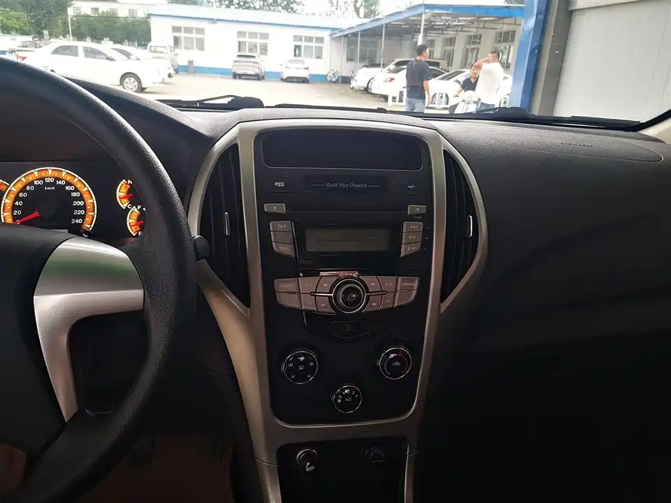BYD F3