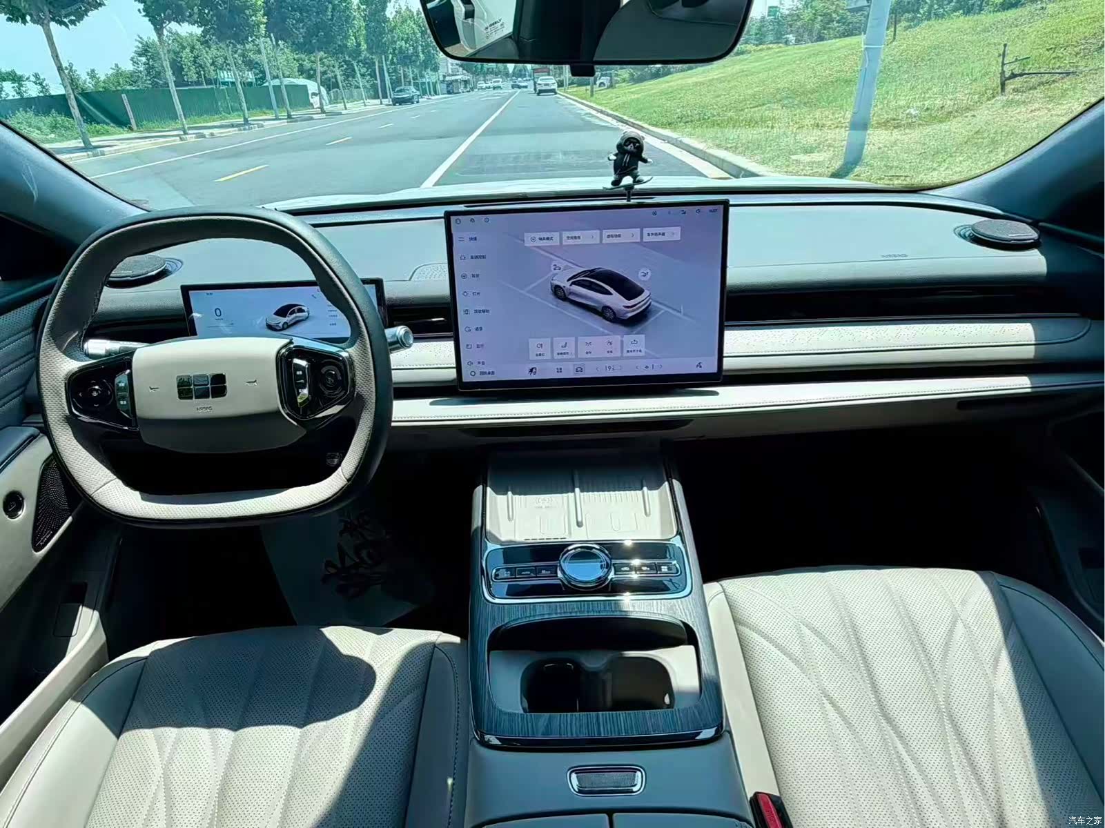 Geely 8, 2025 6
