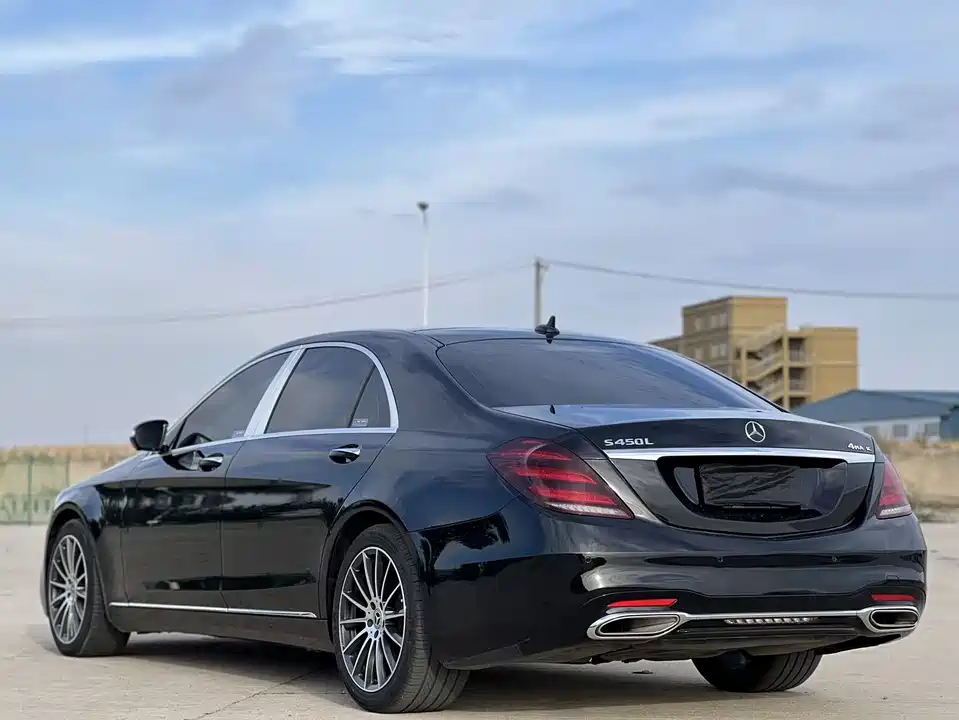 Mercedes-Benz S-class Mercedes-Benz S-class