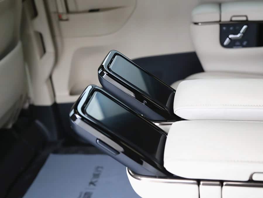 Toyota Vellfire 2024, фото 21