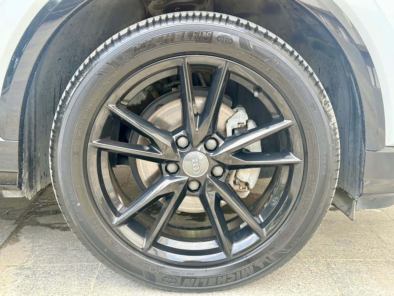 Audi Q2L, 2020 12