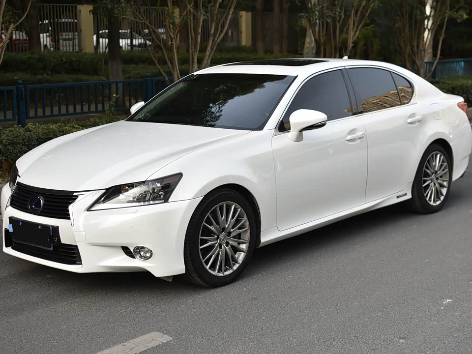 Lexus GS