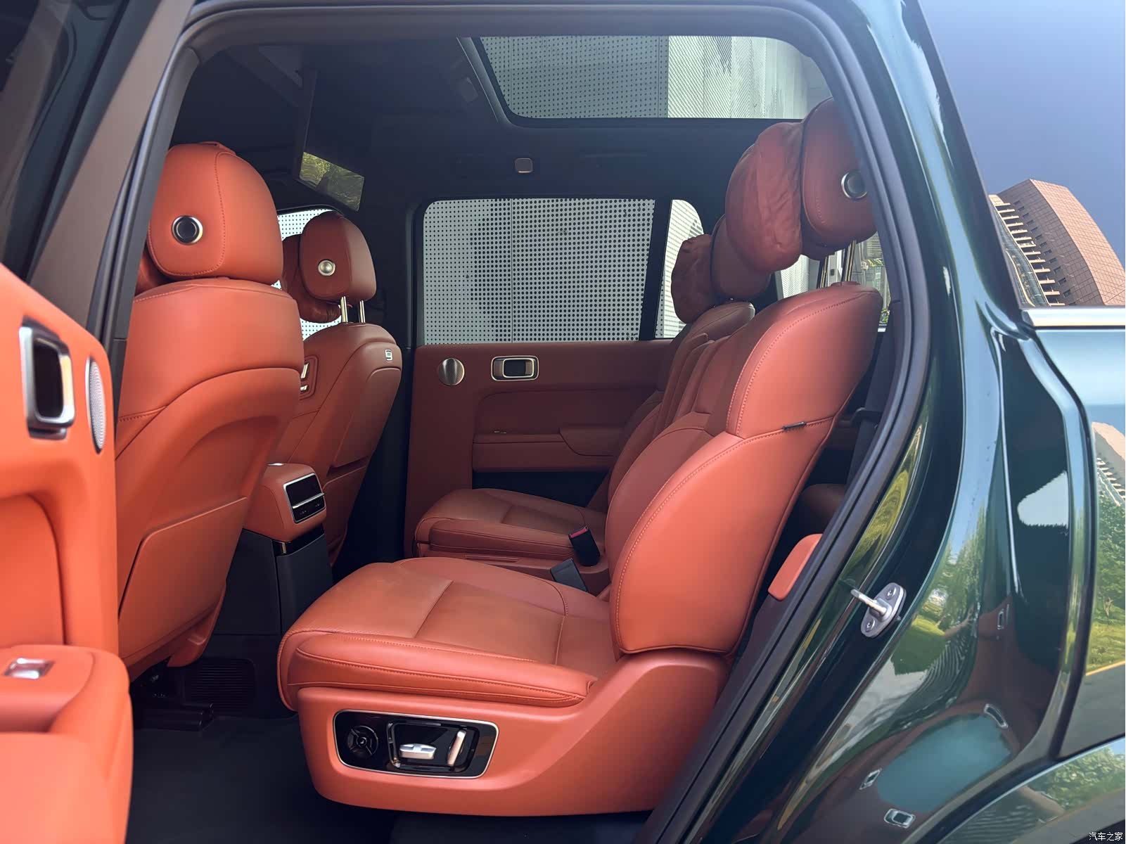 Li Auto L9, 2022 все фото
