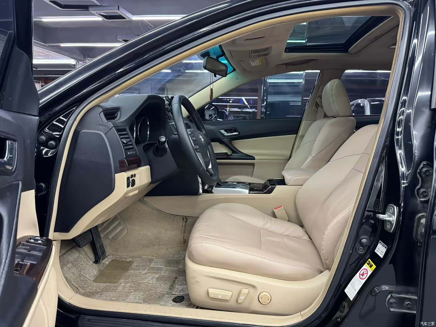 Toyota 2.5V, 2012 все фото