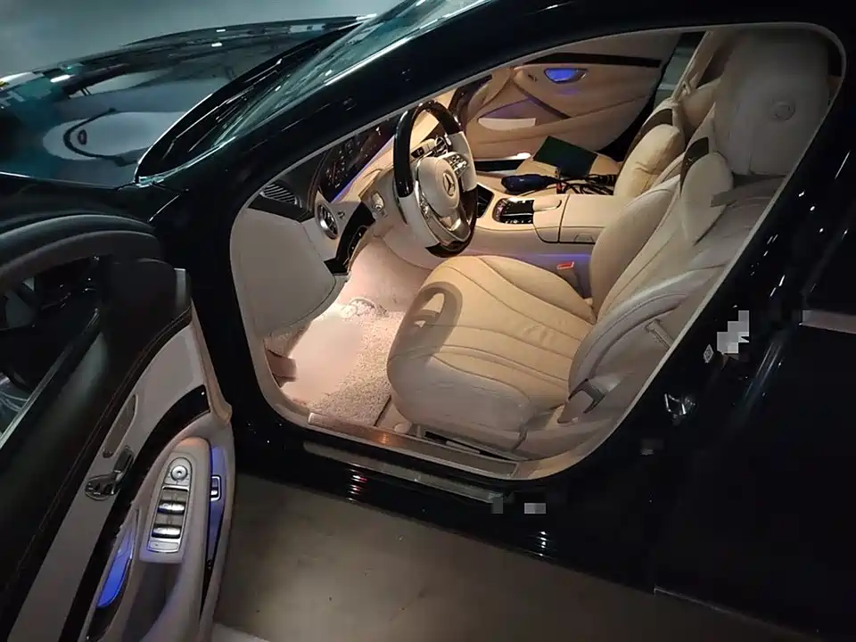 Mercedes-Benz S-class Mercedes-Benz S-class
