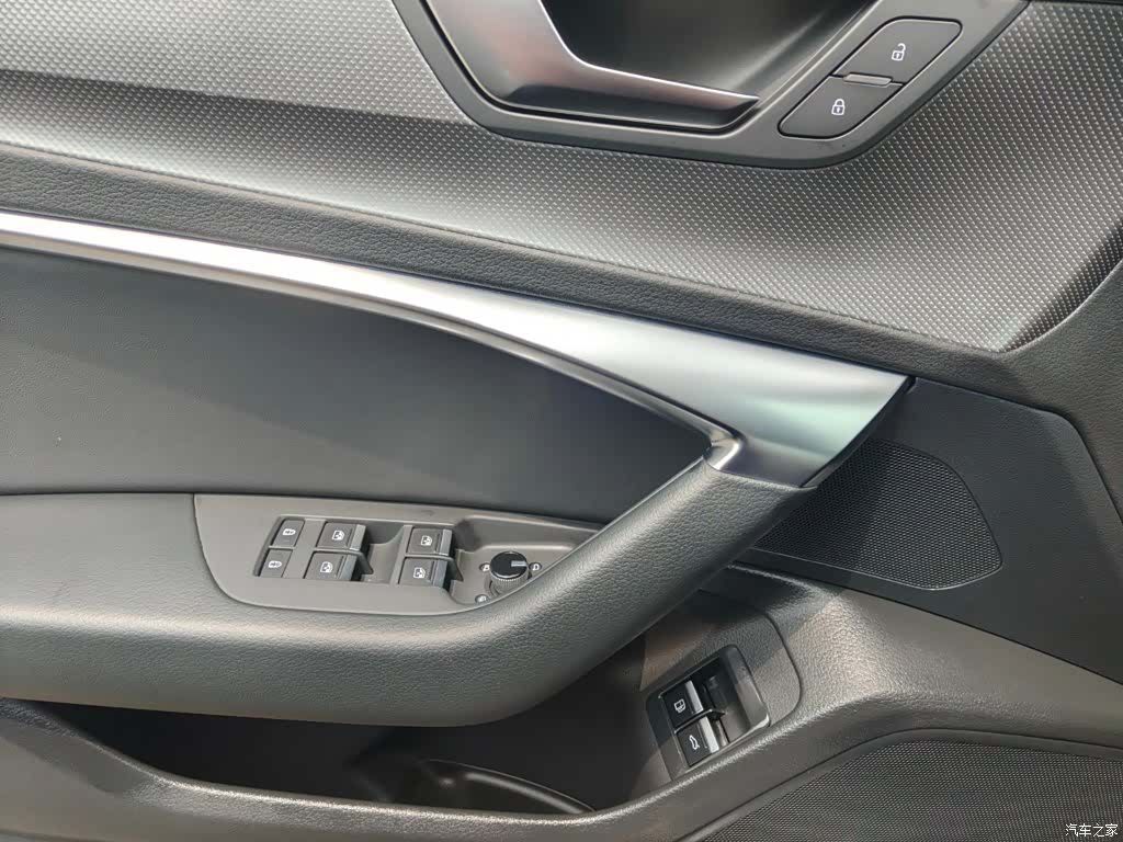 Audi A6L, 2022 10