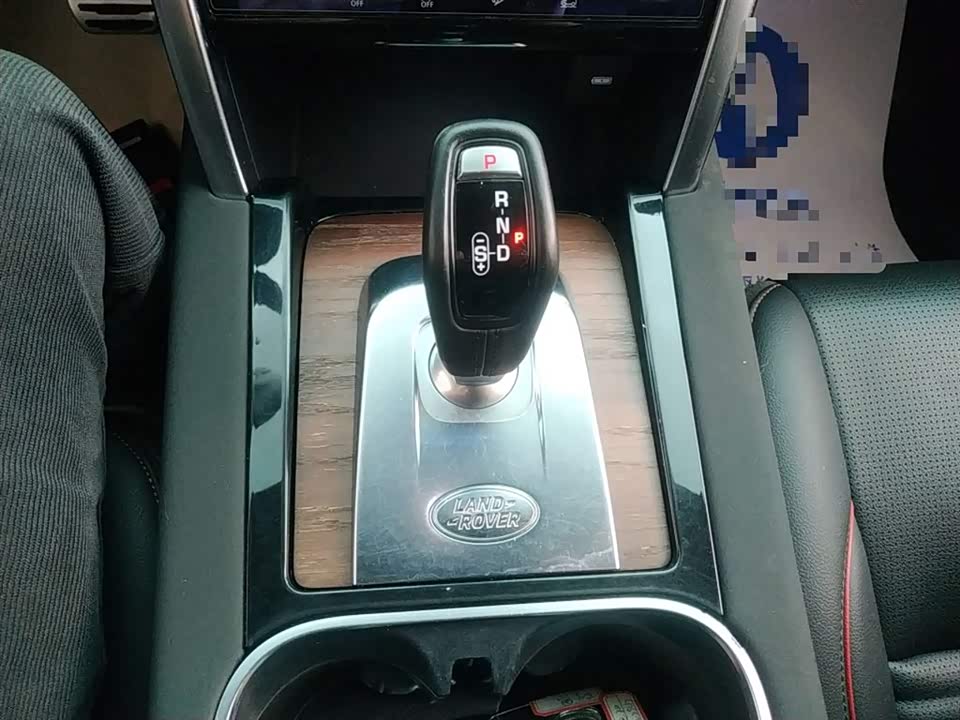 Land Rover Discover sports