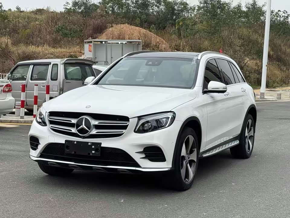 Mercedes-Benz GLC Mercedes-Benz GLC