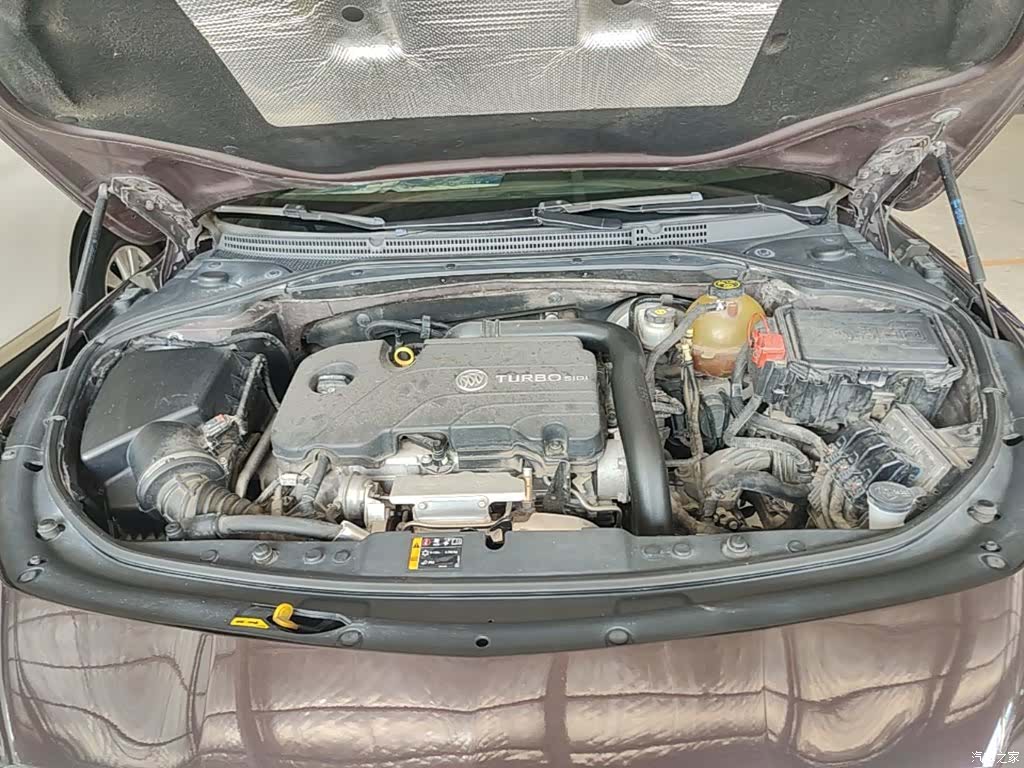 Buick LaCrosse, 2016 16