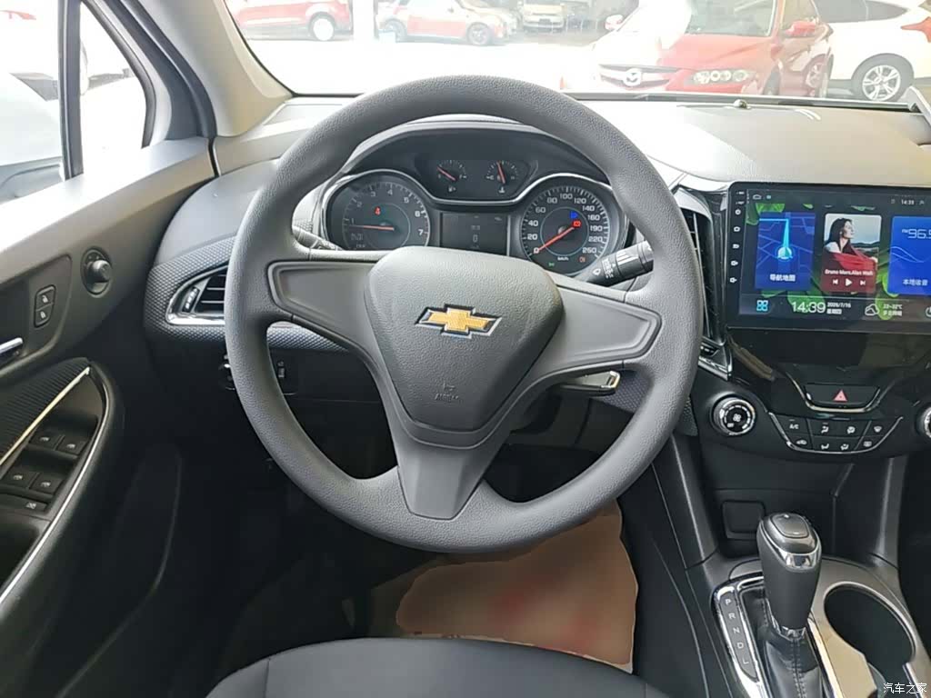 Chevrolet 320, 2018 11