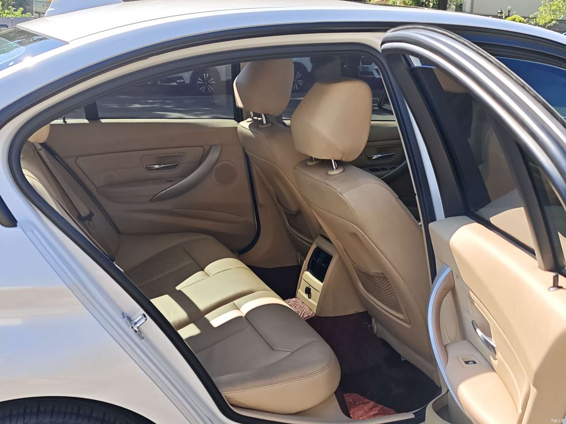 BMW 3 Series, 2012 13