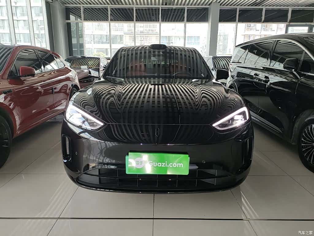 AITO M5, 2025 3