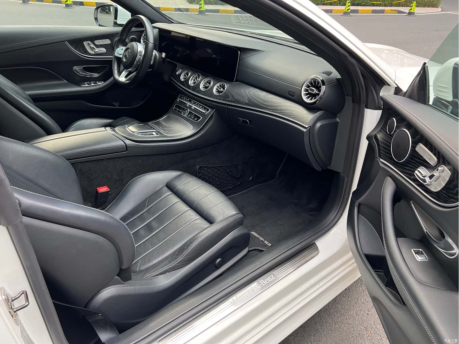Mercedes-Benz E-Class, 2021 10