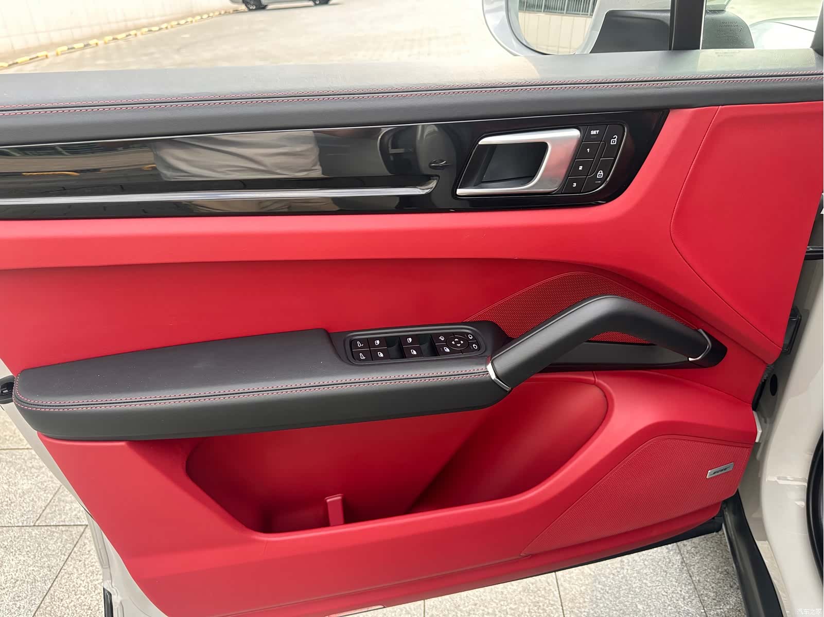 Porsche Cayenne, 2022 11