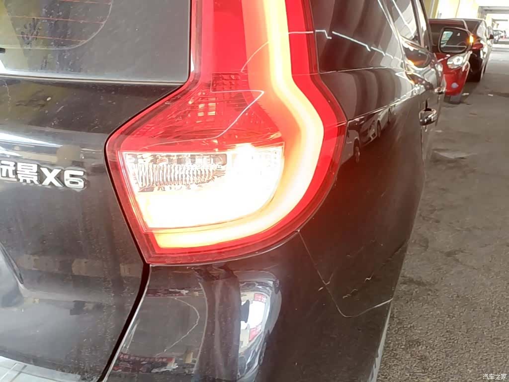 Geely X6, 2017 8
