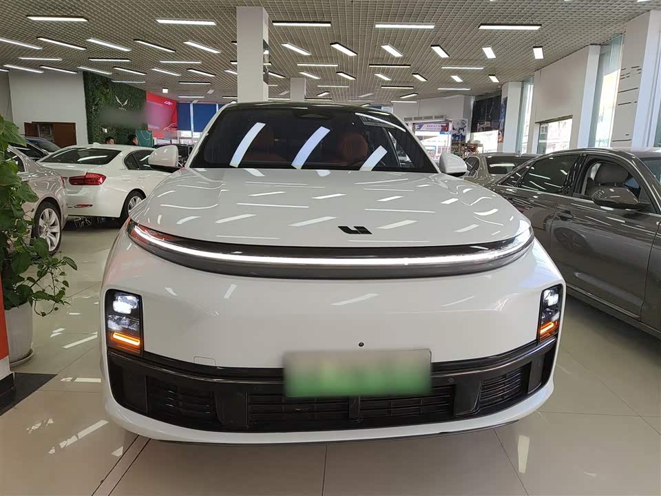 Li Auto Ideal L7