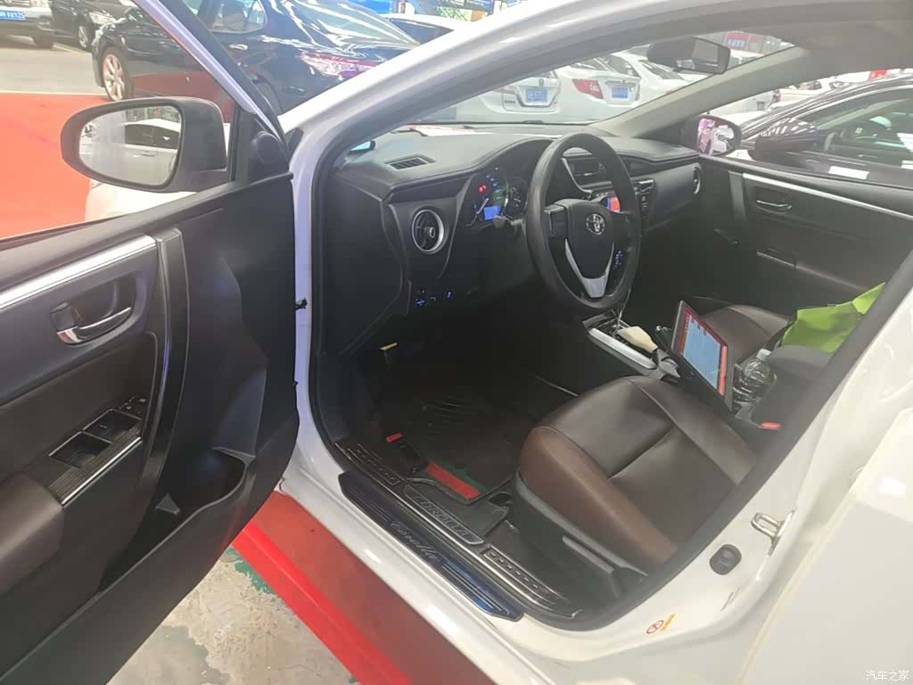 Toyota Corolla, 2018 16