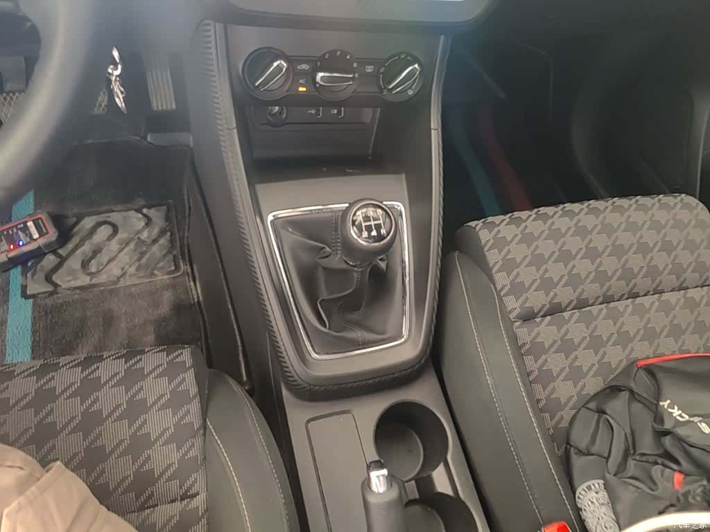 MG ZS, 2018 14