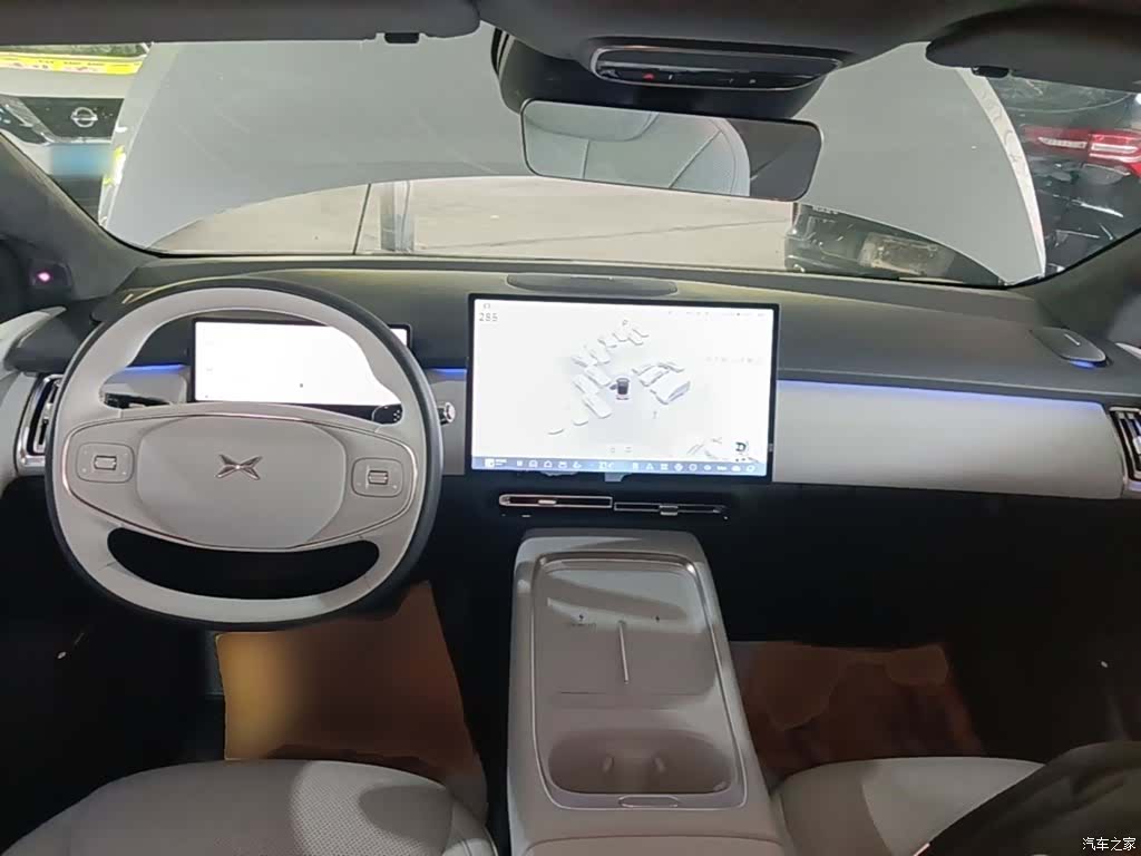 Xpeng P7, 2025 10