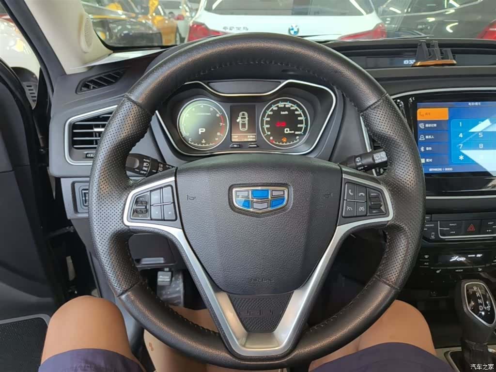 Geely X6, 2016 11