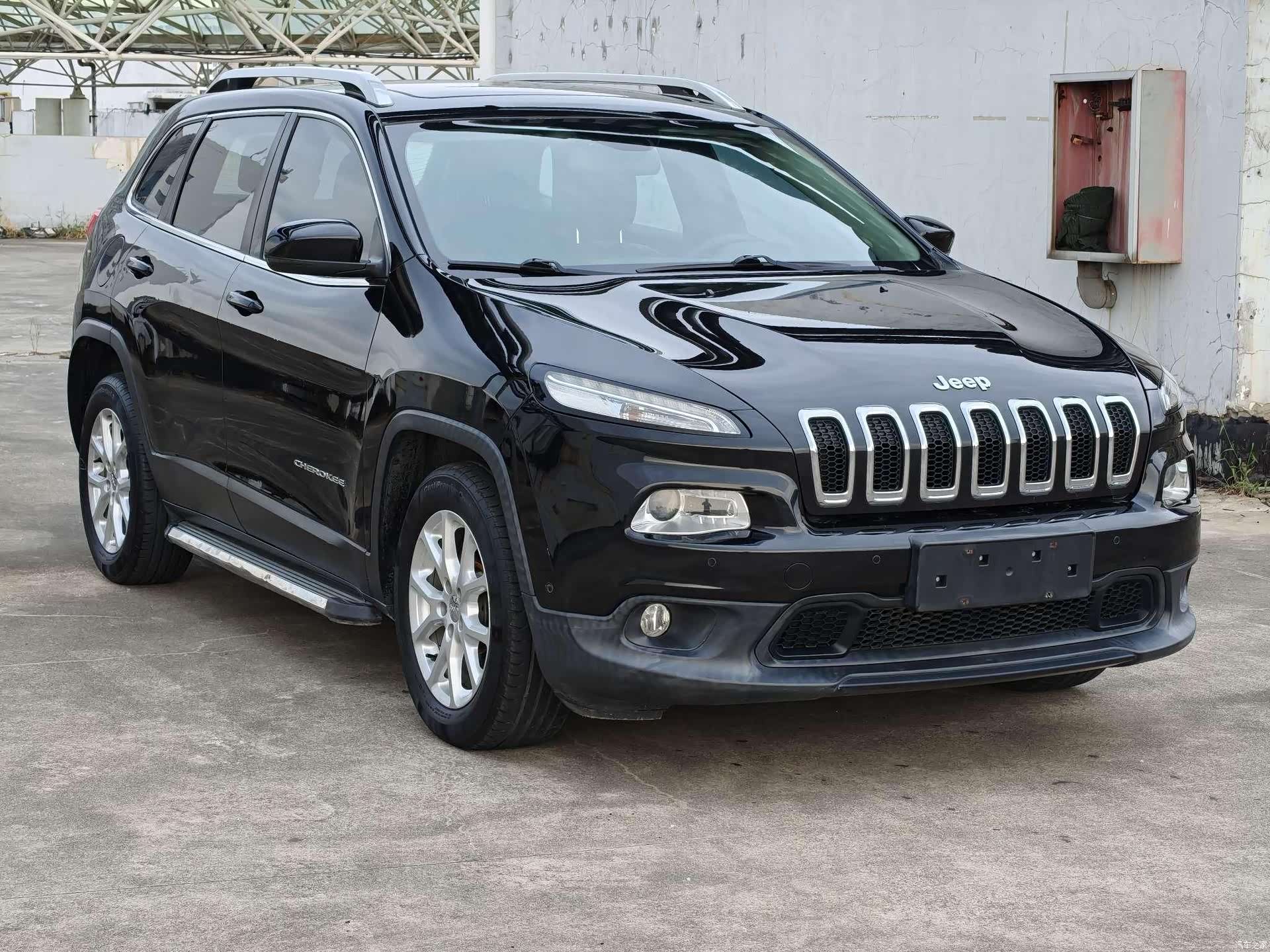 Jeep Cherokee, 2016 3