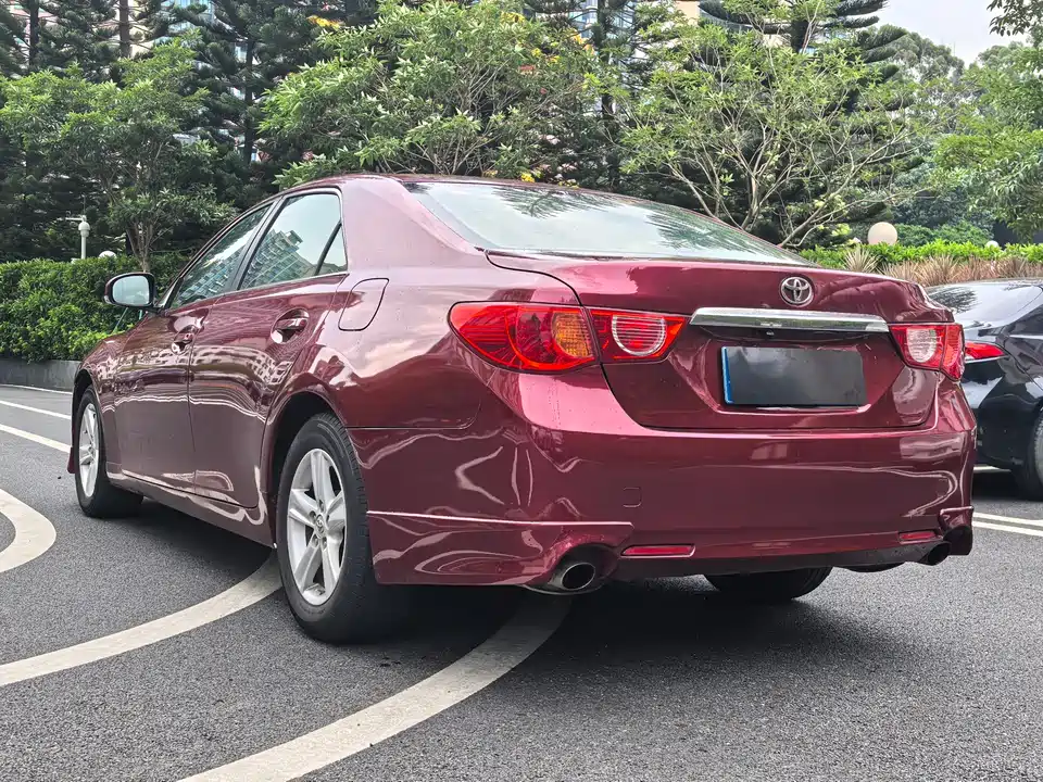 Toyota Reiz Toyota Reiz