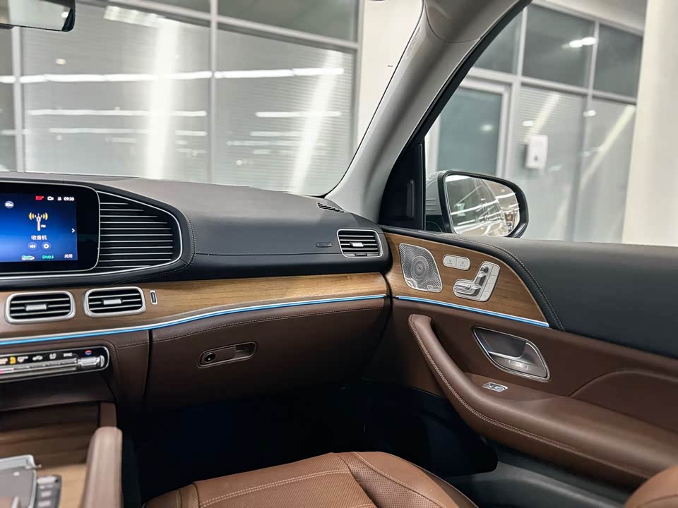 Mercedes-Benz GLS Mercedes-Benz GLS