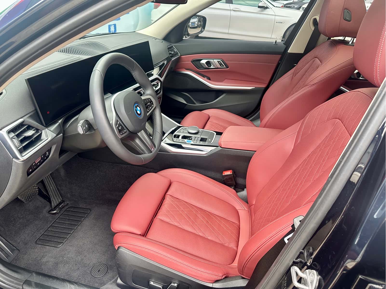 BMW i3, 2024 8