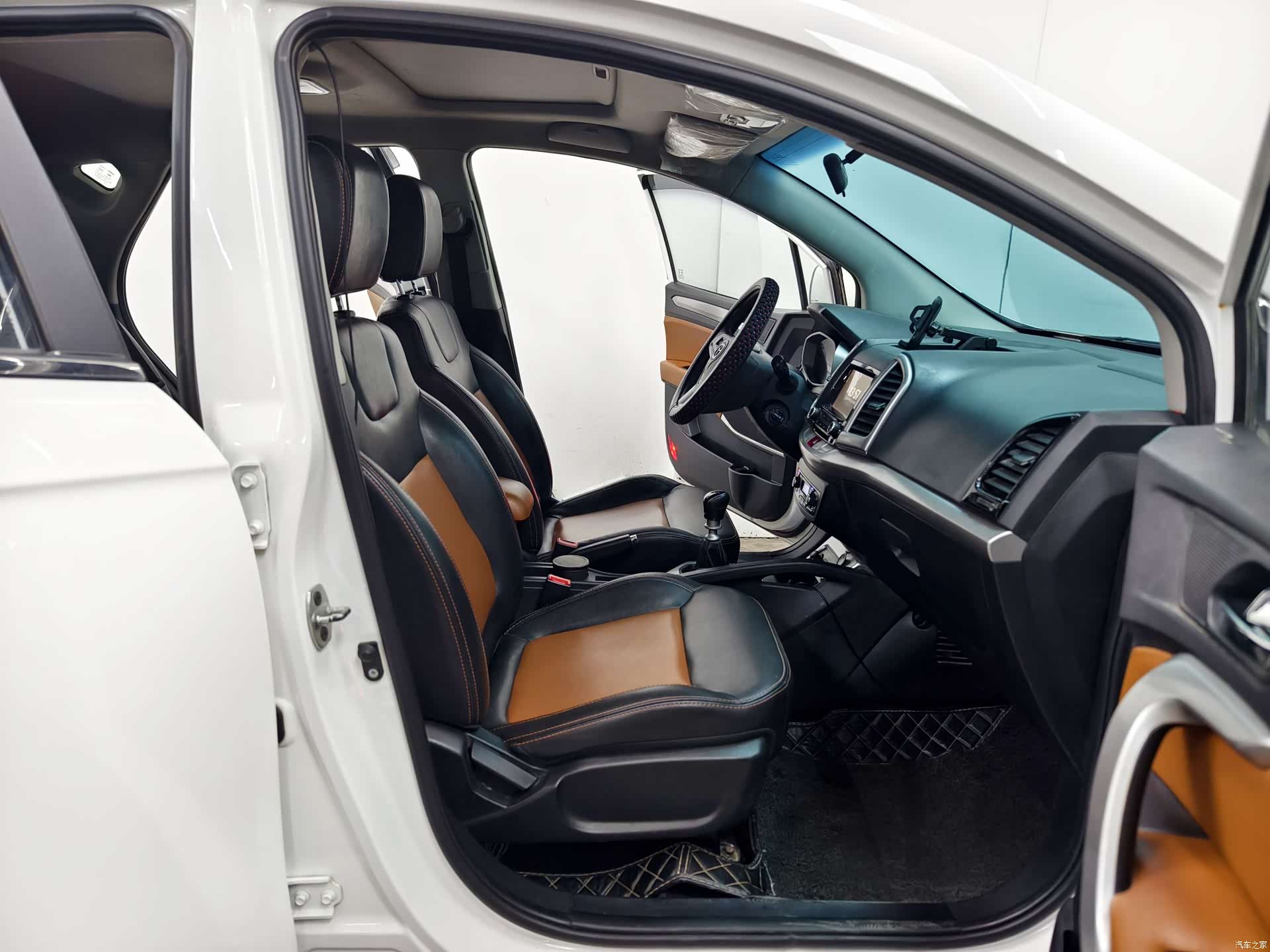 JAC S3, 2015 14