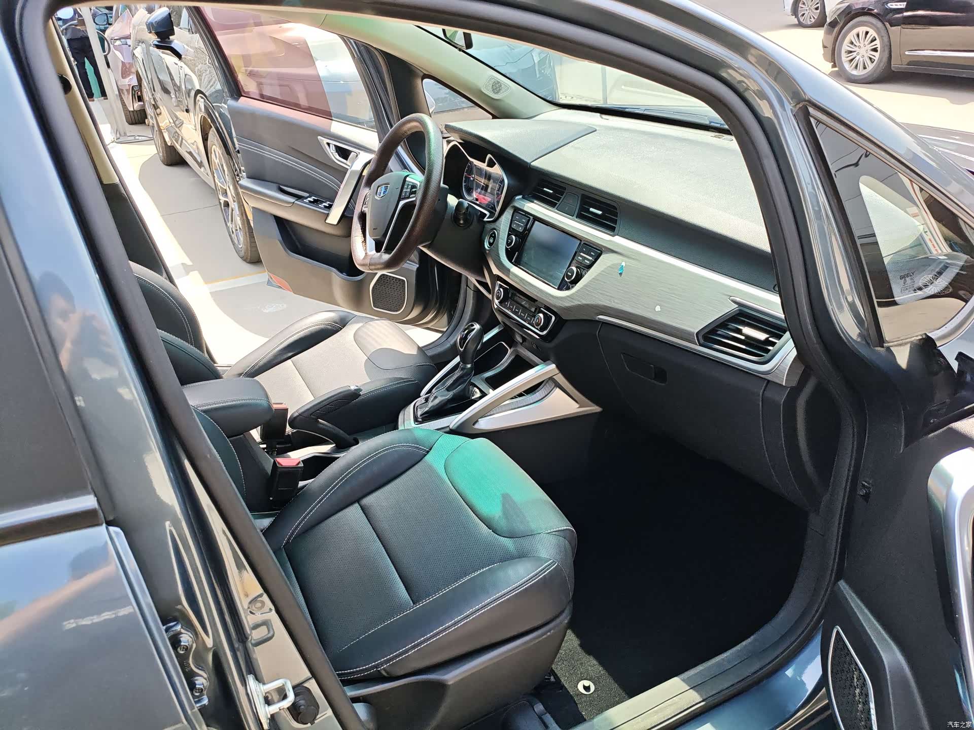 Geely X3, 2018 7