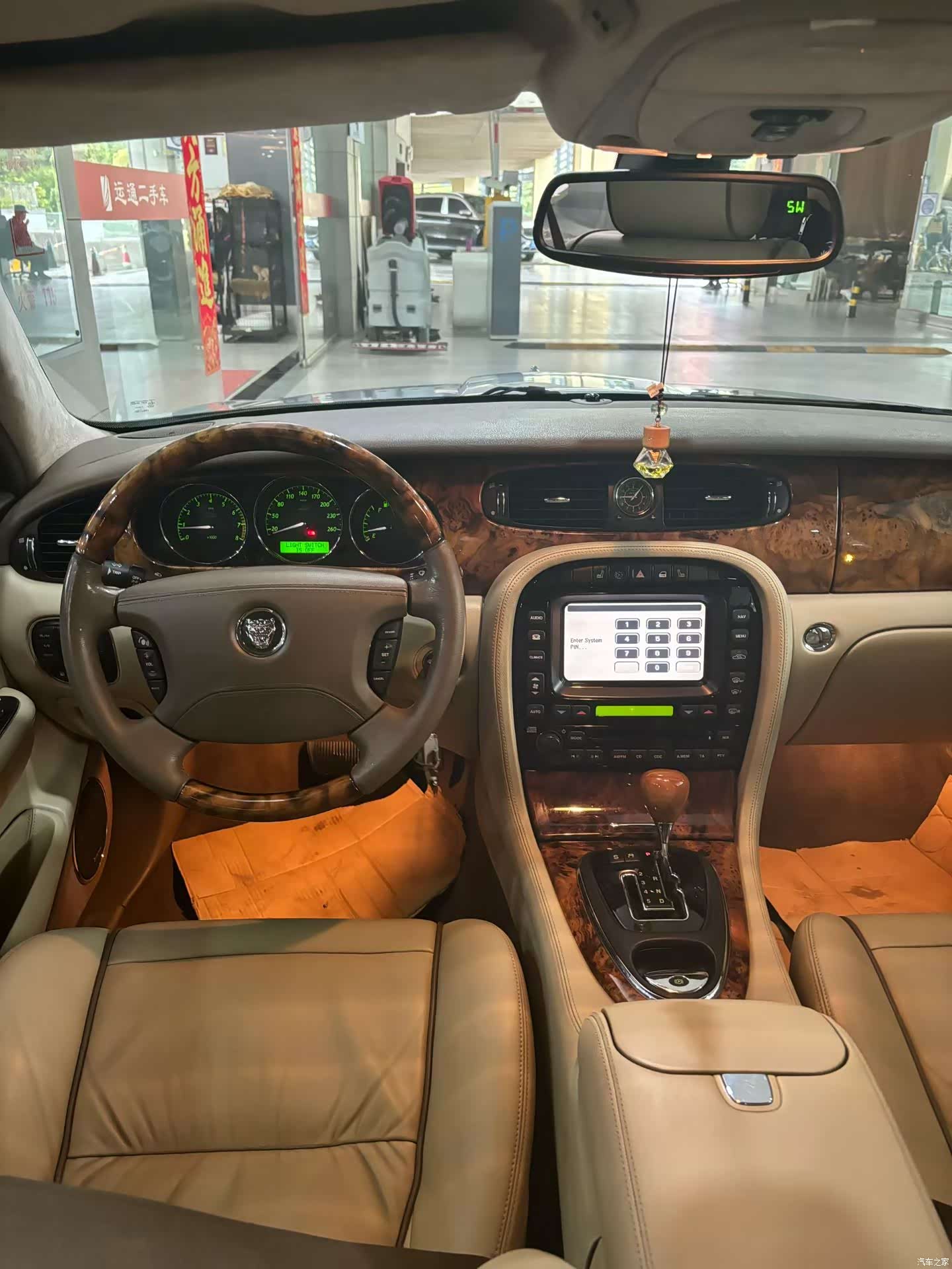 Jaguar XJ, 2007 6