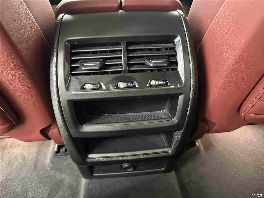 BMW X5, 2025 19