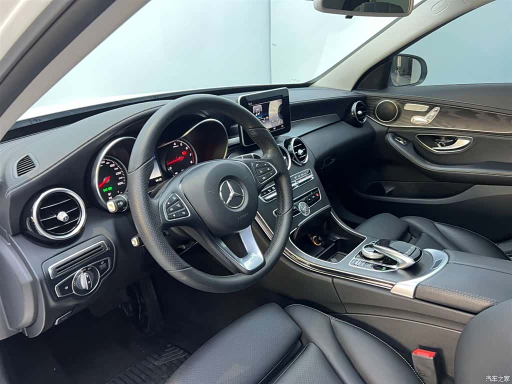 Mercedes-Benz C-Class, 2018 30