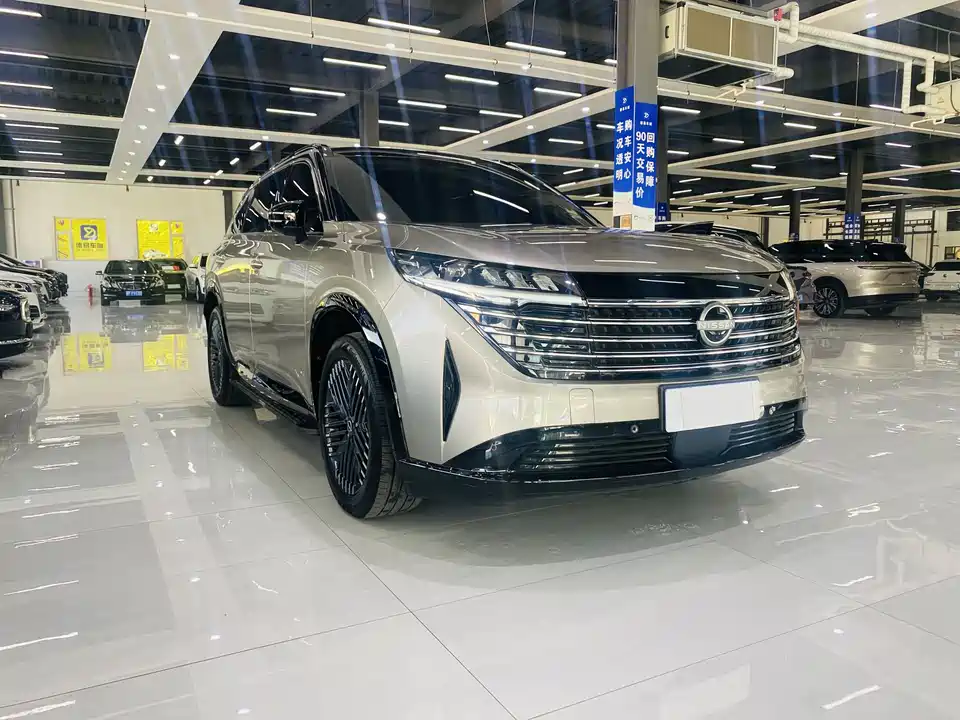 Nissan Exploring the land