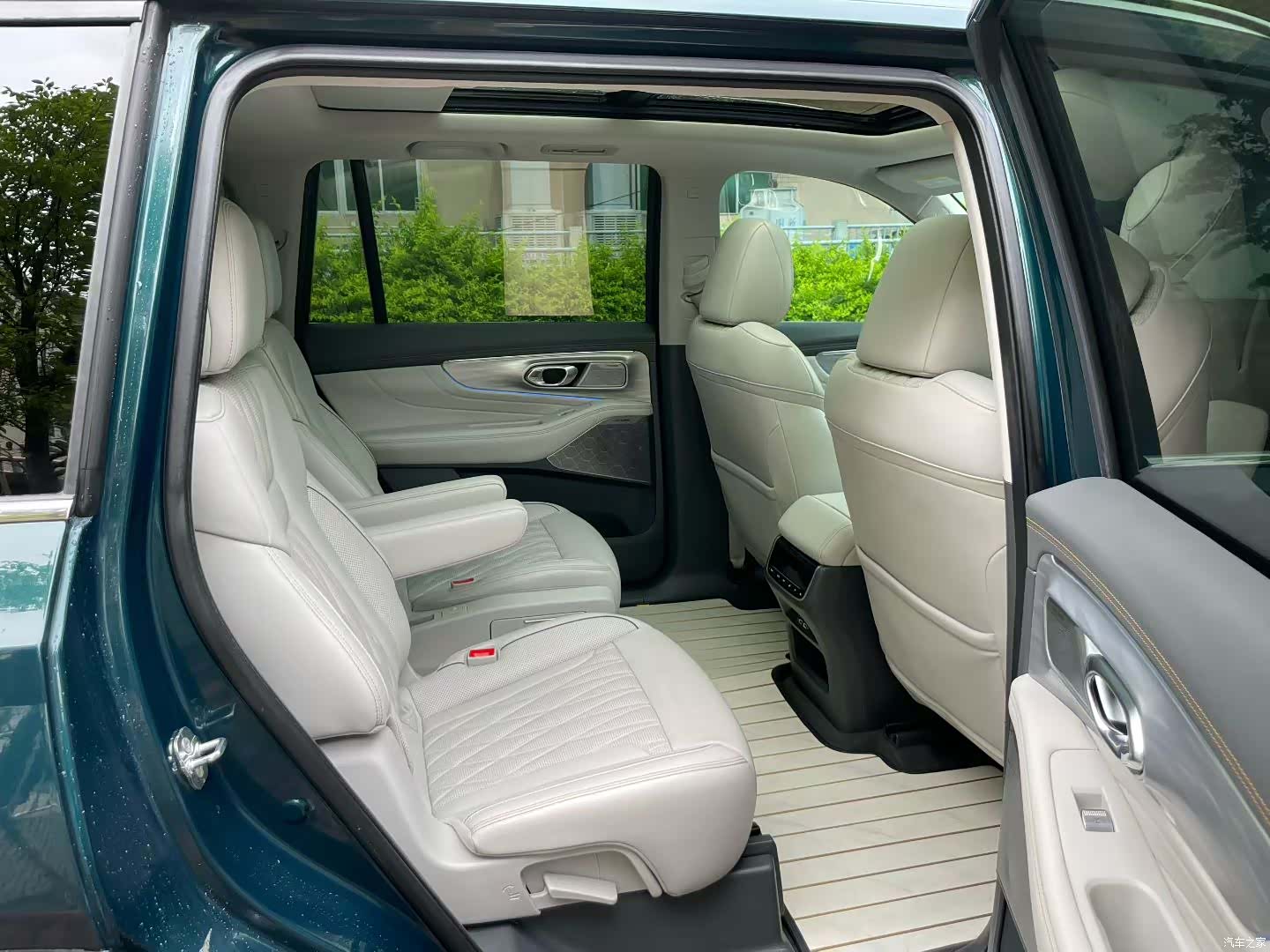 Trumpchi GS8, 2022 6