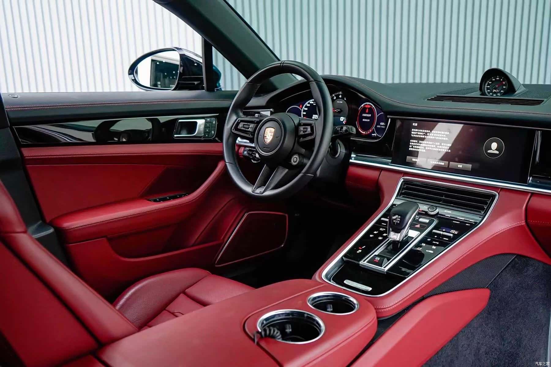 Porsche Panamera, 2024 11