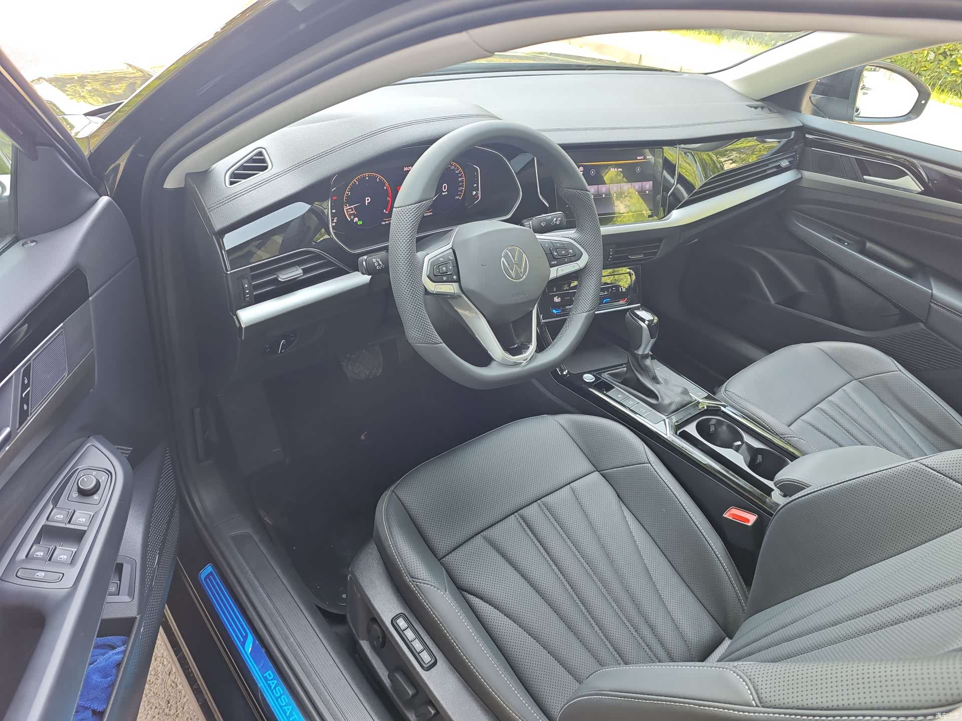 Volkswagen Passat, 2026 4