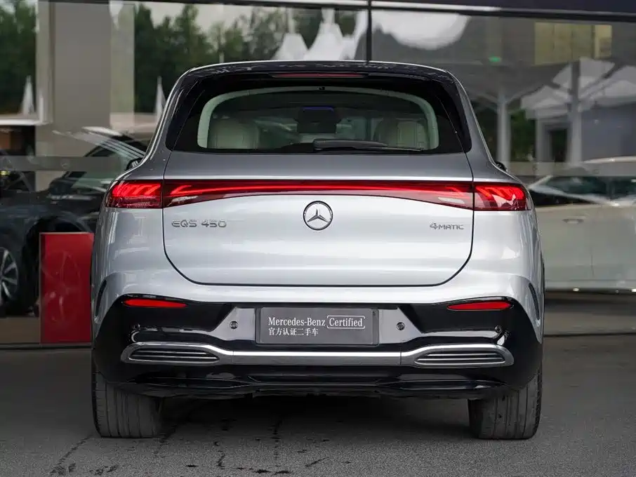 Mercedes-Benz EQS SUV