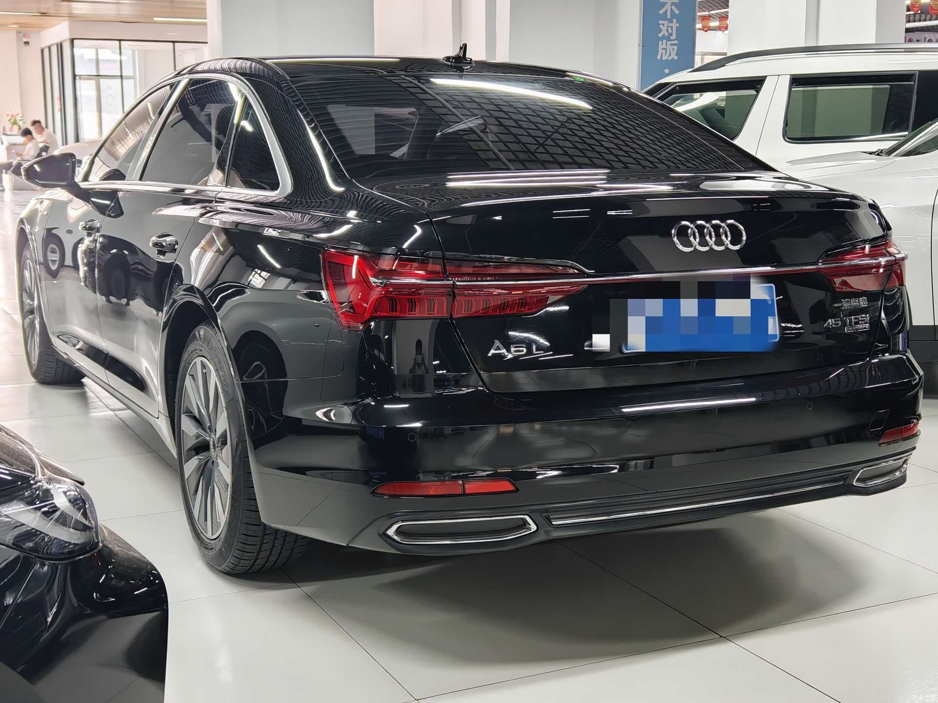 Audi A6L, 2020 4